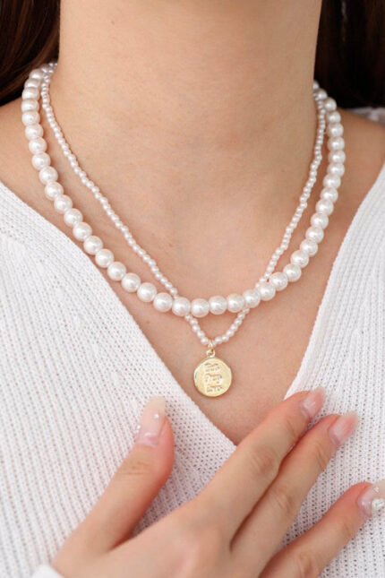 Faux Pearl Layered Necklace